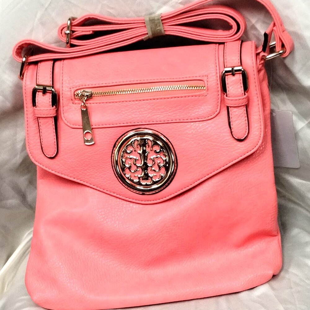 pink purse